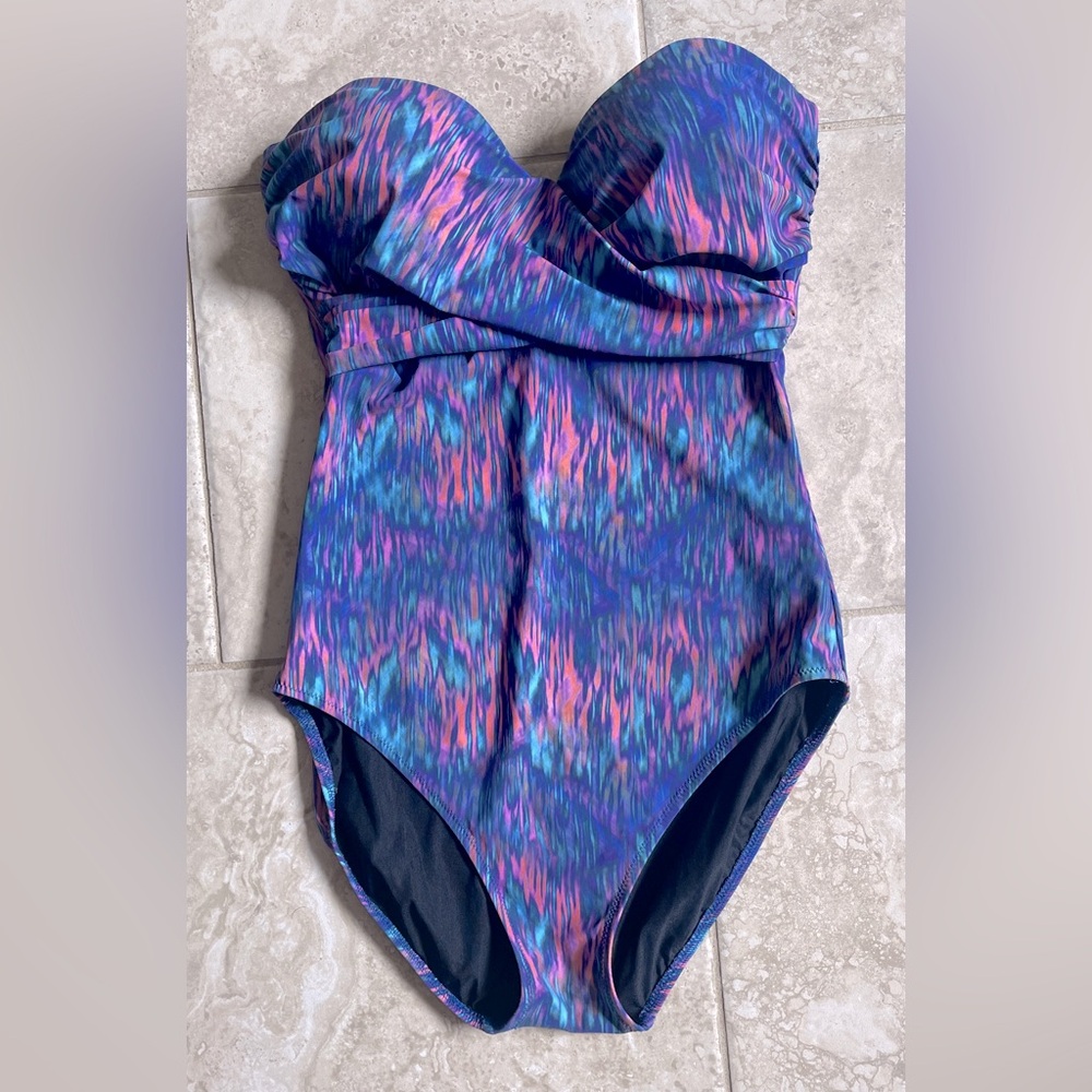 NWT PROFILE BY GOTTEX TUTTI FRUTTI SHIRRED FRONT BANDEAU ONE PIECE SWIMSUIT